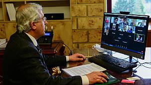 Üniversitemiz ve Türkiye Yazarlar Birliği İşbirliğiyle ‘Yunus Söyler Dilimiz’ Başlıklı Panel Düzenlendi