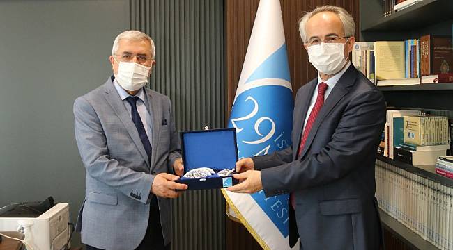 Üniversitemiz Rektörü Prof. Dr. Niyazi Can’ın, Marmara Üniversitesi Rektörü Özvar ve 29 Mayıs Üniversitesi Rektörü Sinanoğlu’nu Ziyaretinde Üniversitelerarası İşbirliği Ele Alındı