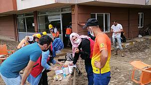 Artvin Sosyal Yardımlaşma ve Dayanışma Vakıflarımıza Kaynak Aktarıyor