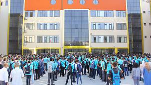 YENİ BİNASINDA EĞİTİME BAŞLAYAN KAHRAMANMARAŞ ANADOLU İHL’YE ZİYARET