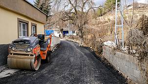 PEYNİRDERE’DE ASFALT ÇALIŞMASI