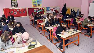 GÖKSUN BELEDİYESİ ÖĞRENCİYE VE EĞİTİME DESTEĞİNİ SÜRDÜRÜYOR