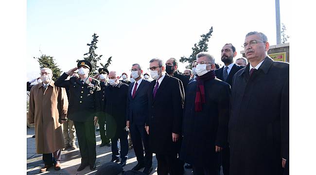 İSTİKLAL MADALYASI ŞANLI BAYRAĞIMIZDA