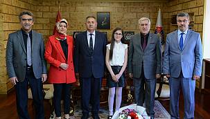 23 Nisan’da KSÜ Rektörlük Koltuğuna Tuana Kadriye Erdoğan Oturdu