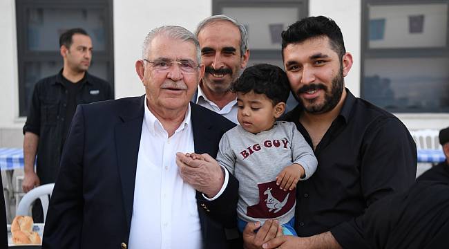 Başkan Mahçiçek; “Onikişubat’ta barış, sevgi ve kardeşlik ortamının sürekliliği için durmaksızın çalışıyoruz”