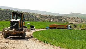 Elmalar – Peynirdere Yolu Büyükşehir’le Yenileniyor
