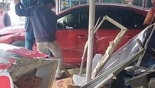 OTOMOBİL İŞYERLERİNE DALDI!