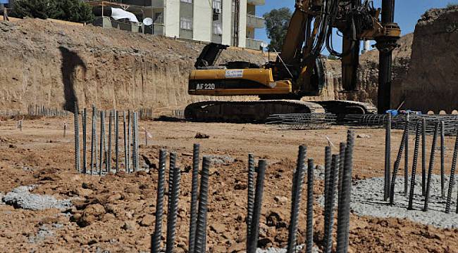 Kahramanmaraş’taki bu hastane 453 kazık üzerine GÜÇLÜ ŞEKİLDE İNŞA EDİLİYOR