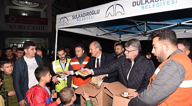 Başkan Necati Okay, Kanuni Mahallesi Kuba Cami’nde Düzenlenen Berat Kandili Programına Katıldı