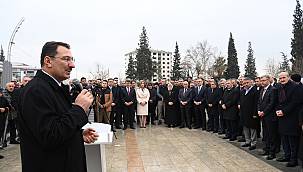 Yöremizde bir söz vardır : BACI BACI diye Yanaşırlar Sonrada ÖPERLER! Bşb Başkanımız Hayretin Güngörü Abi Abi diye göklere çıkardınız sonrada fantom uçağı hızıyla Gömdünüz BU NE AYAK Ali İhsan Yavuz Başkan demek zorunda kalıyoruz