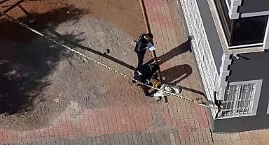 Balkondan düşerek can verdi