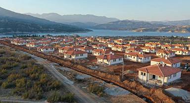 Baraj manzaralı 531 köy evi sahibini buldu