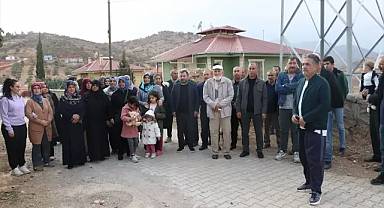 Türkoğlu'nda baz istasyonu eylemi