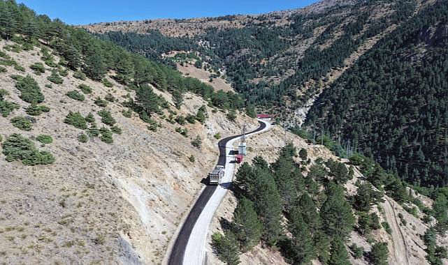 Büyükşehir’den Göksun Kırsalına Konforlu Yol Atağı