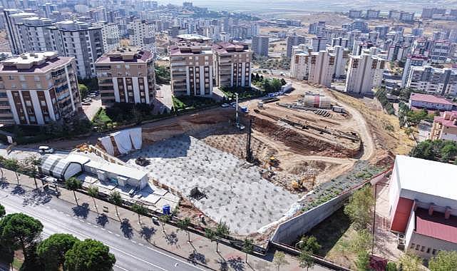 Şehrin Yeni Gençlik Üssünün Yapımı Hızla Sürüyor