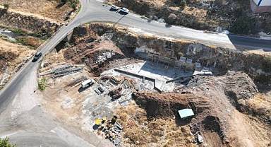 Büyükşehir Pazarcık’ta Yarım Asırlık Eski Köprüyü Yeniliyor