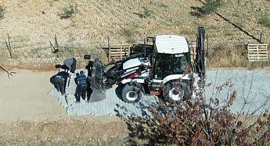 KOZLUDERE'DE KİLİT PARKE ÇALIŞMALARI HIZLA İLERLİYOR