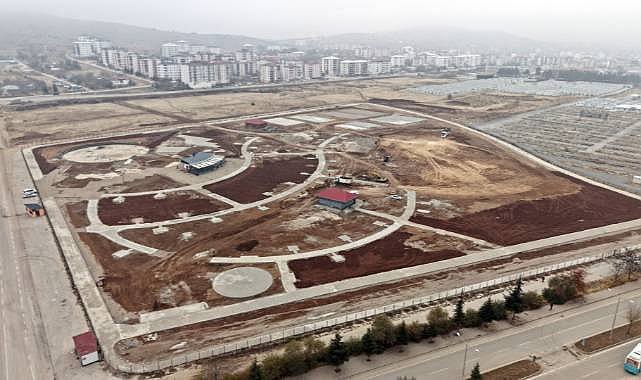 “Afşin Millet Bahçesi’ni 70 Milyonluk Yatırımla Baştan Uca Yeniliyoruz”