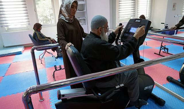 Büyükşehir Aktif Yaşam Merkezi’nde Sağlık, Eğitim ve Destek Bir Arada