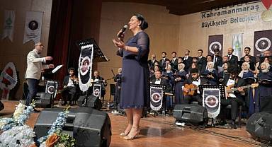 “İncesaz Şarkıları” Konseri Müzikseverleri Nostaljik Bir Yolculuğa Çıkardı