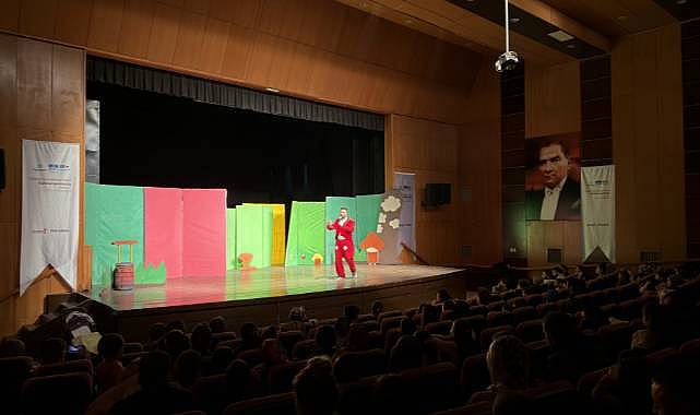 “Küçük Cesaretler Kulübü” Minik İzleyicilere Unutulmaz Bir Gün Yaşattı