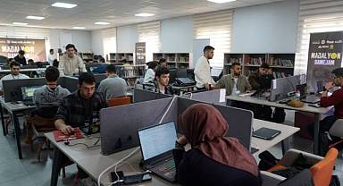 Oyun Geliştiren Gençler Pusula Maraş’ta Buluştu: “Madalyon Game Jam” Başladı