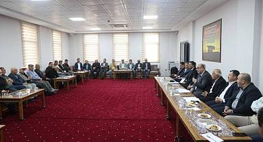 BAŞKAN AKPINAR 91. MAHALLE TOPLANTISINI KARACASU FERHUŞ MAHALLESİ'NDE GERÇEKLEŞTİRDİ