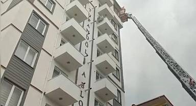 Kahramanmaraş'ta 10 Katlı Binada Yangın