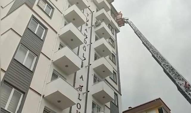 Kahramanmaraş'ta 10 Katlı Binada Yangın