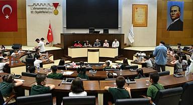 Başkan Görgel, Minik Öğrencileri Ağırladı