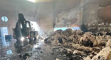 Kahramanmaraş'ta Fabrika Yangını Kontrol Altına Alındı