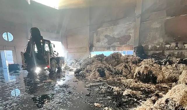 Kahramanmaraş'ta Fabrika Yangını Kontrol Altına Alındı