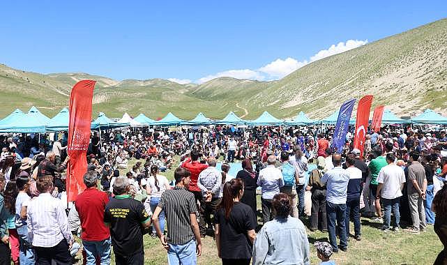 KARAGÖL GENÇLİK VE AİLE DOĞA BULUŞMASI GERÇEKLEŞTİRİLDİ