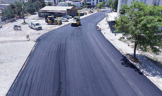 Büyükşehir, Yeni Haftada Asfalt Seferberliğini 30 Farklı Noktada Sürdürecek