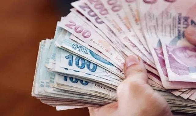 Emekli zam farklarının ödeneceği tarih belli oldu!