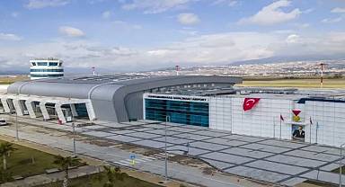 Kahramanmaraş Havalimanı'na Kanopi Yapılıyor