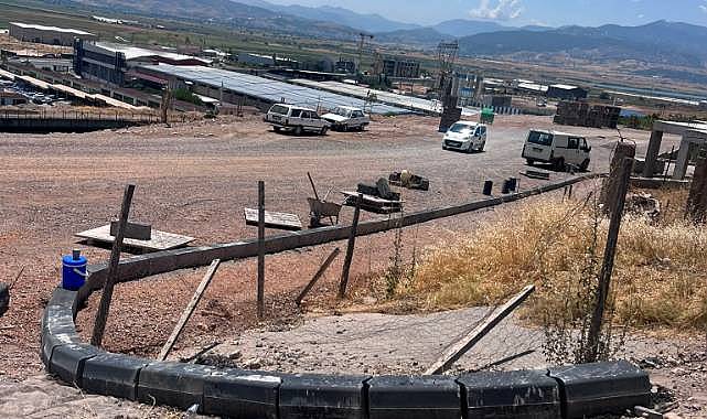Onikişubat Belediyesi, ilçe genelinde ulaşım seferberliğini sürdürüyor