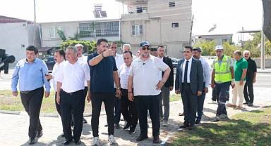 Dulkadiroğlu Belediye Başkanı Mehmet Akpınar, Karaziyaret Mahallesi’nde yürütülen Prestij Sokak Projesi kapsamında 81039. Sokak’ta gerçekleştirilen çalışmaları yerinde inceledi.