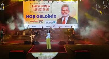 Geleneksel Ağustos Fuarı’nda Türkü ve Şiir Aynı Ezgilerde Buluştu