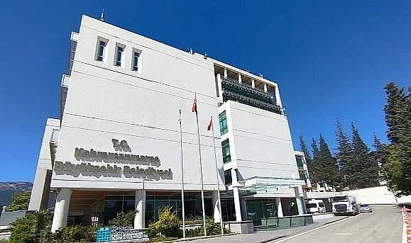 Kahramanmaraş Büyükşehir Belediyesi'nde koltuklar değişti!