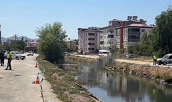 Kahramanmaraş'ta 82 yaşındaki adam Göksun Çayı'na düşerek hayatını kaybetti!