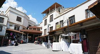 Kahramanmaraş'ta Asırlık Çarşıya Estetik Dokunuş! Saraçhane Meydanı Yenilendi