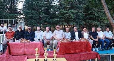 KAHRAMANMARAŞ’TA KURUMLAR ARASI FUTBOL TURNUVASI HEYECANI SÜRÜYOR