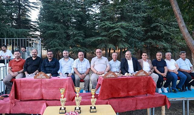 KAHRAMANMARAŞ’TA KURUMLAR ARASI FUTBOL TURNUVASI HEYECANI SÜRÜYOR