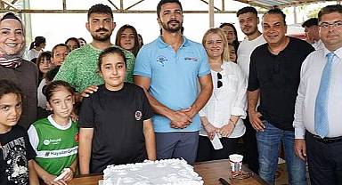 Kahramanmaraşlı Buğlem Para Kano'da Türkiye Şampiyonu oldu!