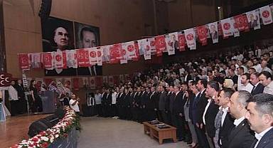MHP'de Hafta Sonu Kongre Maratonu! Onikişubat ve Dulkadiroğlu'nda başkanlar yeniden seçildi