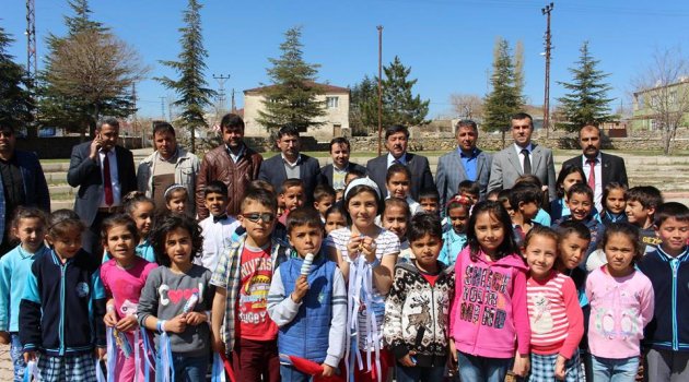 BAŞKAN ÇELEĞEN’NİN 23 NİSAN KUTLAMA MESAJI