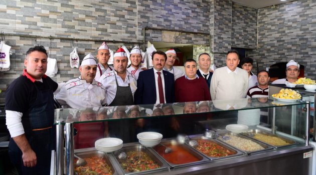 BAŞKAN ERKOÇ’TAN ESNAF ZİYARETİ..