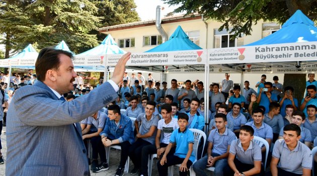 BAŞKAN ERKOÇ, YILIN ‘BELEDİYE BAŞKANI’ SEÇİLDİ