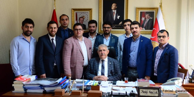 BAŞKAN MAHÇİÇEK, GENÇ BİRLİK VAKFI’NI KONUK ETTİ